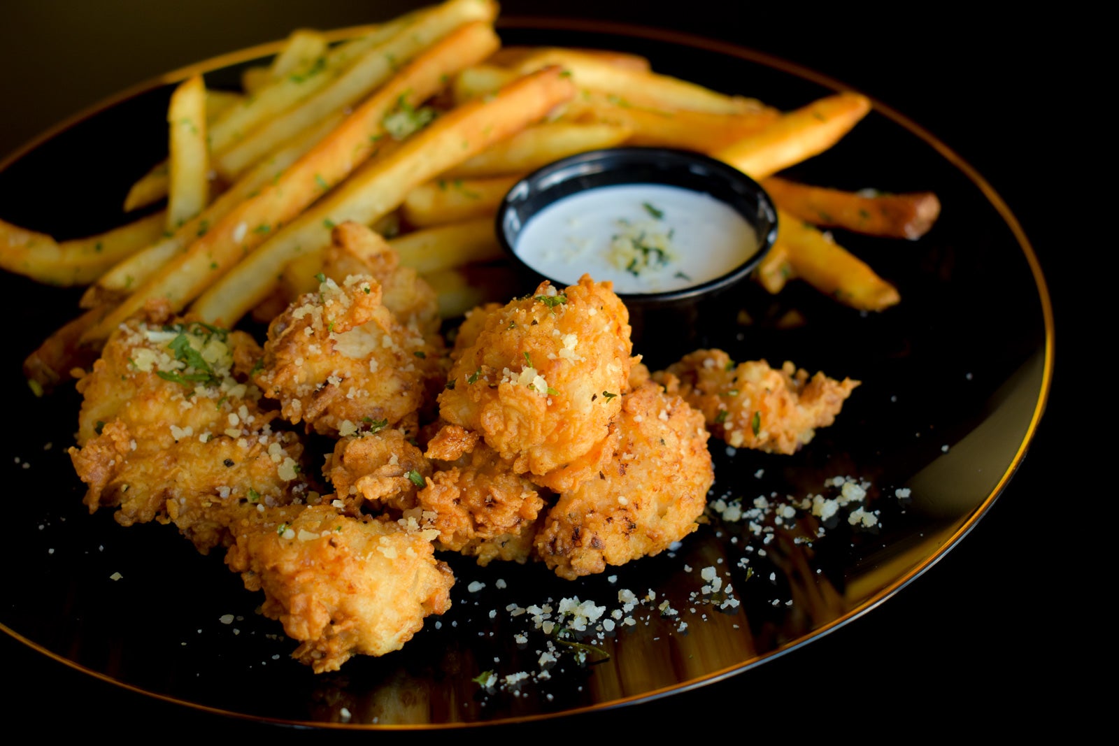 Buttermilk Chicken Bites Black Plates